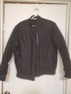 Lululemon Reversible Black/Charcol Bomber Jacket with Zip Pockets